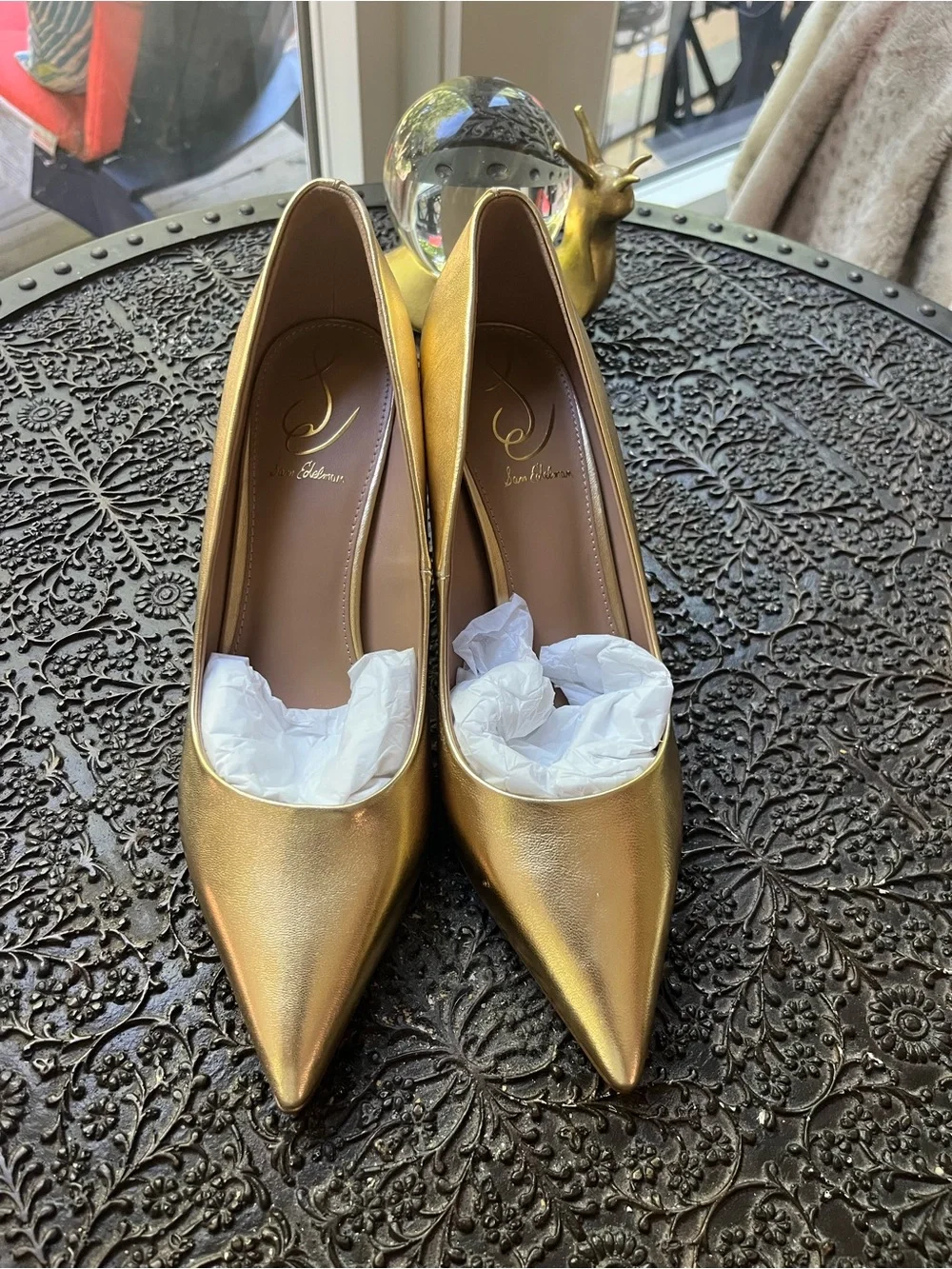 SAM EDELMAN VIENNA AMBER GOLD PUMPS 8.5